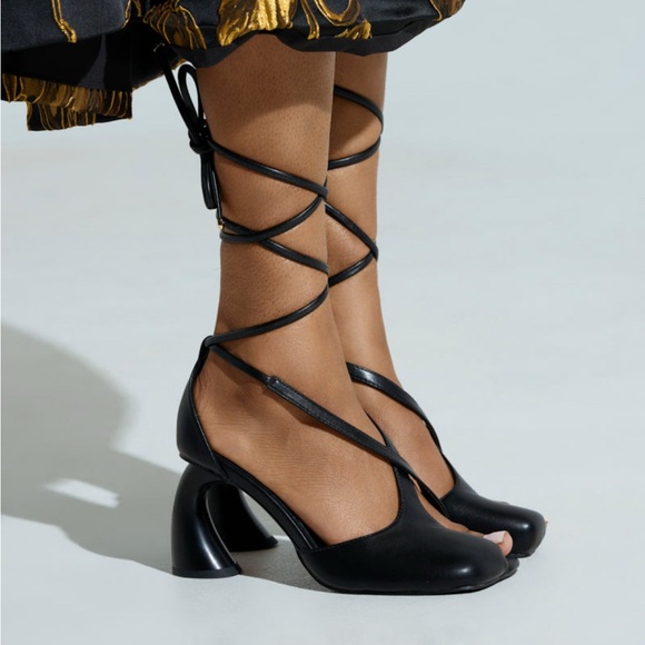 AKIRA Black Strappy Heels - Picture 3 of 3